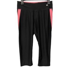 3/$25 Xersion Pink and Black capri leggings - Size M